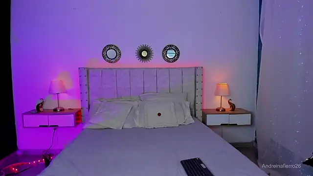 andreina26  online show from 02/12/25, 12:12