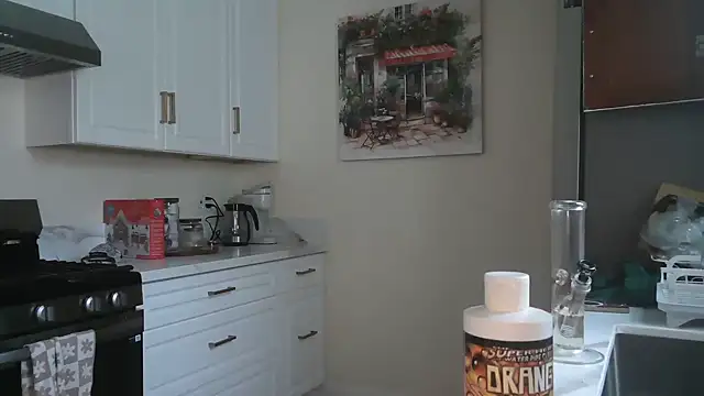 NatalieKneals online show from 12/17/25, 04:34