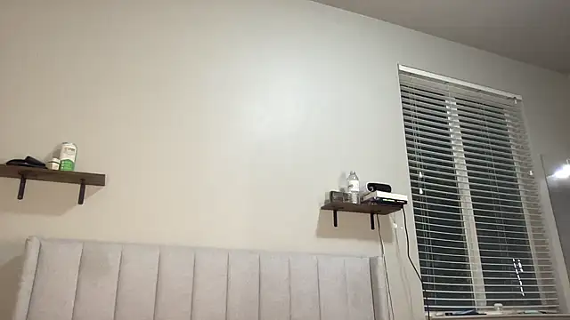 NatalieKneals online show from 12/03/24, 05:48