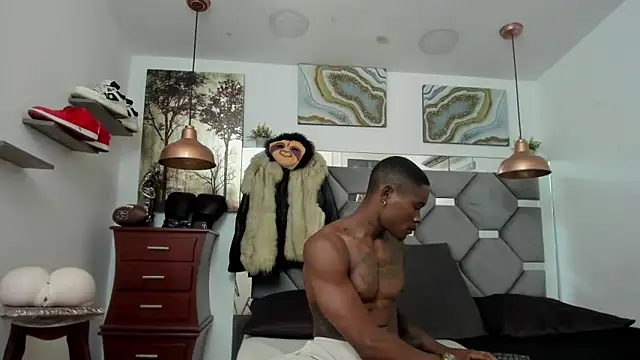 Snapshot of KING_FIT chatting on 02/19/26, 04:37 KING FIT online show from 02/19/26, 04:37