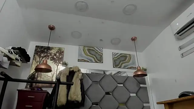 Snapshot of KING_FIT chatting on 06/15/26, 01:06 KING FIT online show from 06/15/26, 01:06