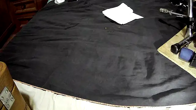 Snapshot of bigtoysssin chatting on 10/23/25, 07:23 bigtoysssin online show from 10/23/25, 07:23