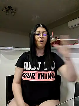 Milf Abigail online show from 03/05/25, 04:13