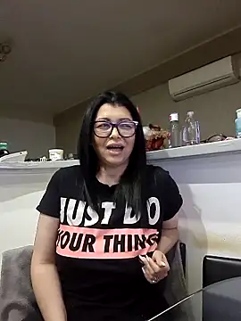 Milf Abigail online show from 10/21/25, 02:11