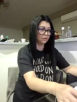 Milf Abigail online show from 10/20/25, 01:29