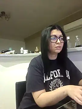 Milf Abigail online show from 10/24/25, 12:31