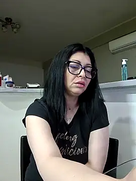 Milf Abigail online show from 05/15/26, 01:25