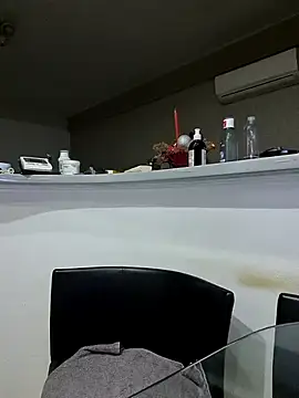 Milf Abigail online show from 12/03/25, 01:28