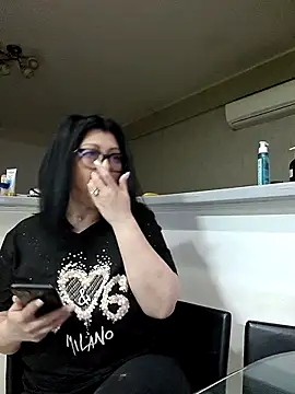 Milf Abigail online show from 03/04/26, 03:36