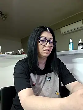 Milf Abigail online show from 03/18/26, 02:58