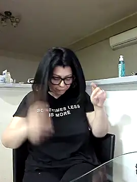 Milf Abigail online show from 04/23/26, 02:07