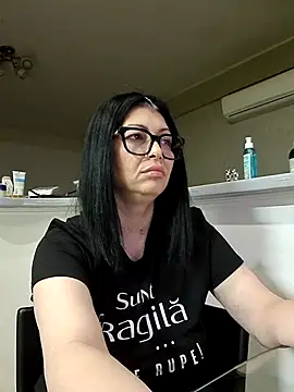 Milf Abigail online show from 03/20/26, 01:39