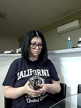 Milf Abigail online show from 04/01/26, 02:02