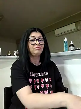 Milf Abigail online show from 04/11/26, 01:35