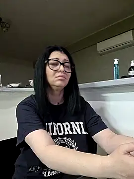 Milf Abigail online show from 03/10/26, 03:54