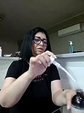 Milf Abigail online show from 03/27/26, 02:09