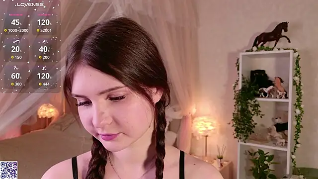 LeraKit online show from 12/04/25, 04:17