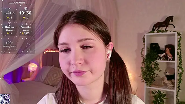 LeraKit online show from 12/20/25, 03:15