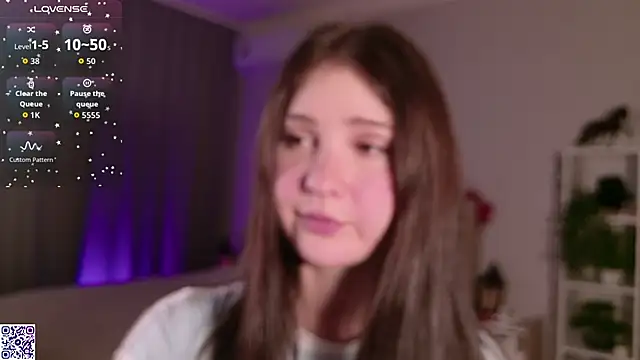 LeraKit online show from 10/13/25, 02:40