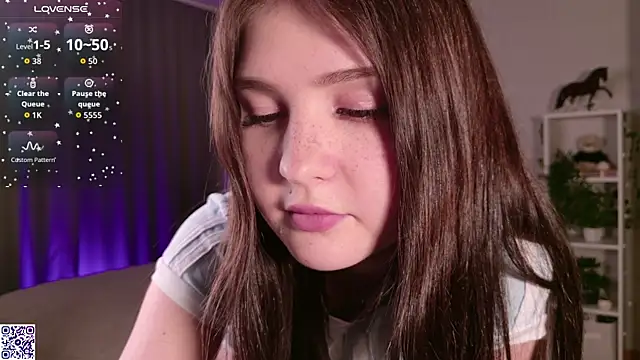 LeraKit online show from 10/08/25, 02:18