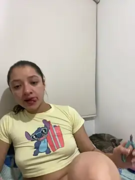 Snapshot of Alicia_ALICIA chatting on 06/15/26, 02:56 Alicia ALICIA online show from 06/15/26, 02:56