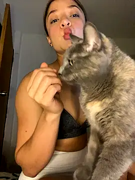 Alicia ALICIA online show from 12/22/25, 12:22