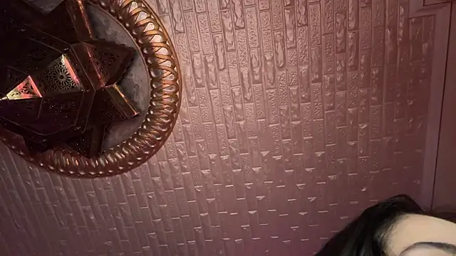 Snapshot of ORLA86 chatting on 02/13/25, 10:11 ORLA86 online show from 02/13/25, 10:11