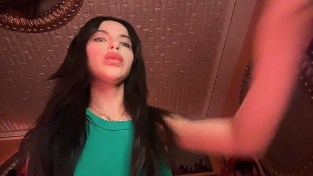 Snapshot of ORLA86 chatting on 03/10/25, 08:01 ORLA86 online show from 03/10/25, 08:01