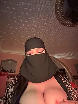 Snapshot of ORLA86 chatting on 10/03/25, 12:17 ORLA86 online show from 10/03/25, 12:17