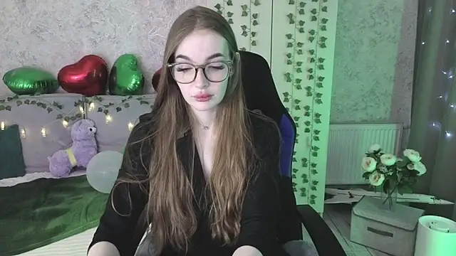 LissaCain online show from 03/26/26, 02:43