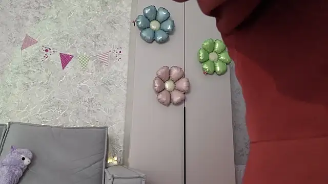 LissaCain online show from 04/04/26, 12:45