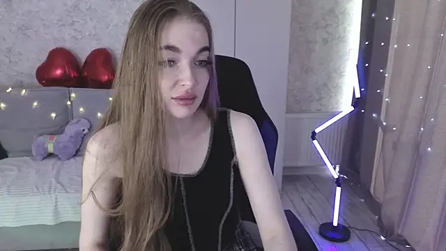 LissaCain online show from 04/14/26, 02:38