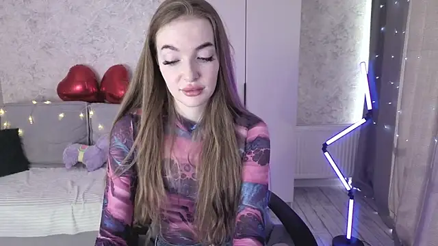 LissaCain online show from 04/17/26, 03:09