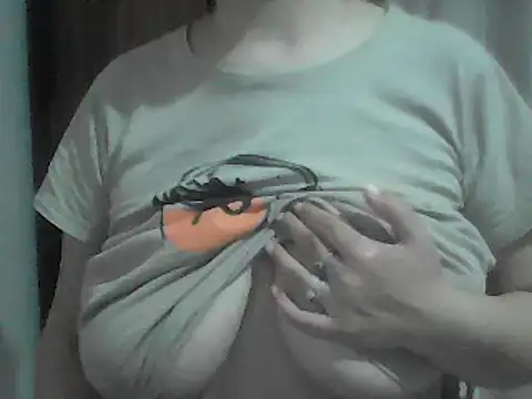AnaXBerry online show from 05/20/26, 06:27
