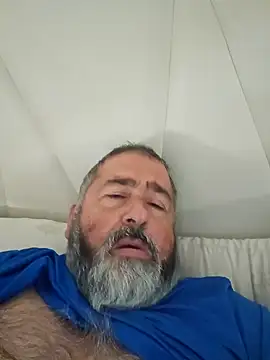 Snapshot of polla_calientes47 chatting on 01/16/25, 03:45 polla calientes47 online show from 01/16/25, 03:45