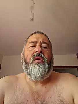 Snapshot of polla_calientes47 chatting on 01/27/25, 02:46 polla calientes47 online show from 01/27/25, 02:46