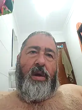 Snapshot of polla_calientes47 chatting on 01/26/25, 05:23 polla calientes47 online show from 01/26/25, 05:23