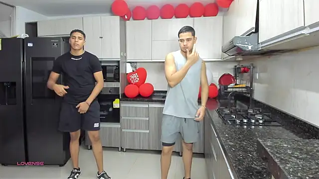 badguyss bisex online show from 09/23/25, 11:17