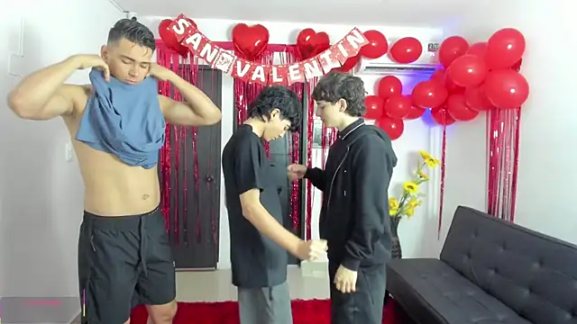 badguyss bisex online show from 02/13/26, 11:32