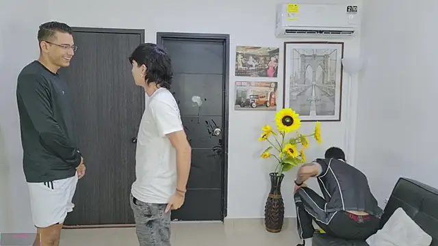 badguyss bisex online show from 05/14/26, 11:18
