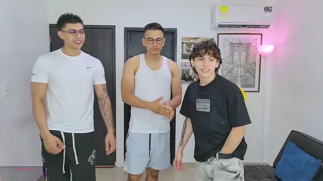 badguyss bisex online show from 05/24/26, 11:10