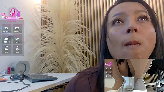 lulu 072 online show from 03/19/26, 12:10