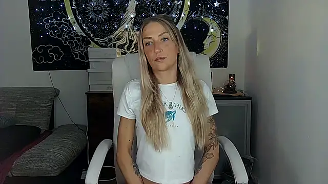 SexxyLiviaa online show from 10/13/25, 04:41