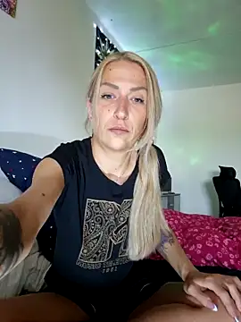 SexxyLiviaa online show from 05/22/26, 04:32