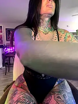 caseykey online show from 10/20/25, 01:11