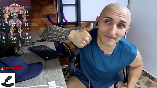 Marck Muscle online show from 11/12/25, 01:54