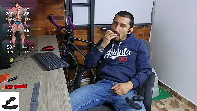 Marck Muscle online show from 10/05/25, 02:57