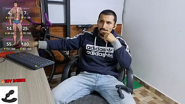 Marck Muscle online show from 10/03/25, 11:39