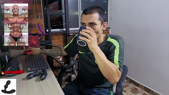 Snapshot of Marck_Muscle chatting on 07/01/26, 11:38 Marck Muscle online show from 07/01/26, 11:38