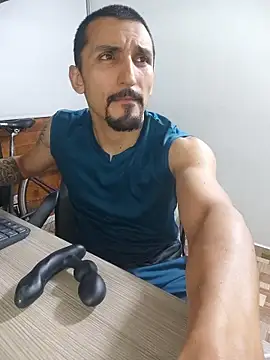 Snapshot of Marck_Muscle chatting on 07/03/26, 01:12 Marck Muscle online show from 07/03/26, 01:12